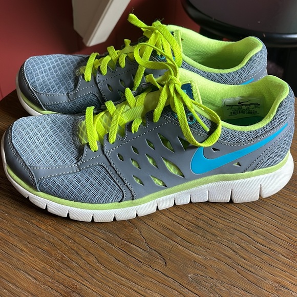 Nike flex 2013 run 2013 run. Size 7. Great condition! - Picture 4 of 8